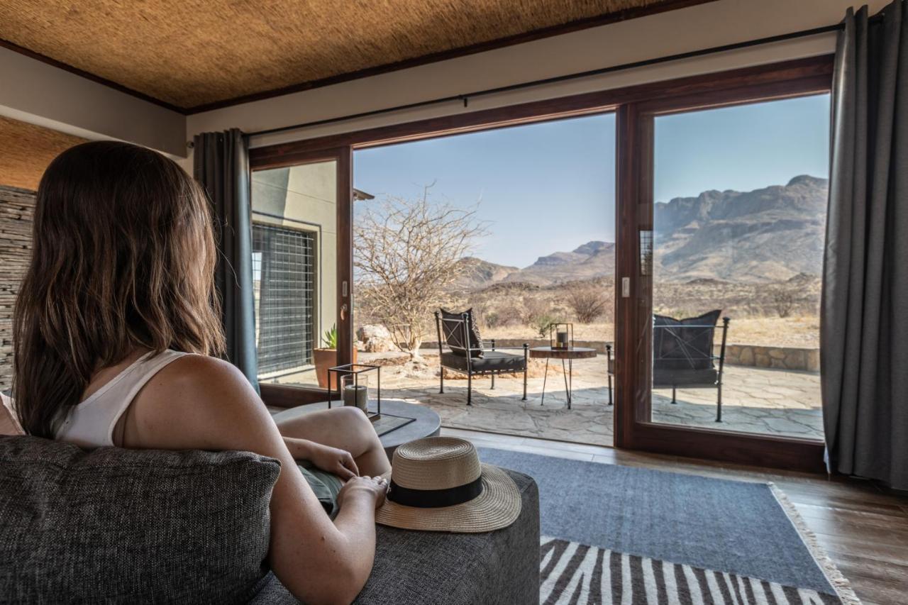 Hohenstein Lodge Usakos Kültér fotó