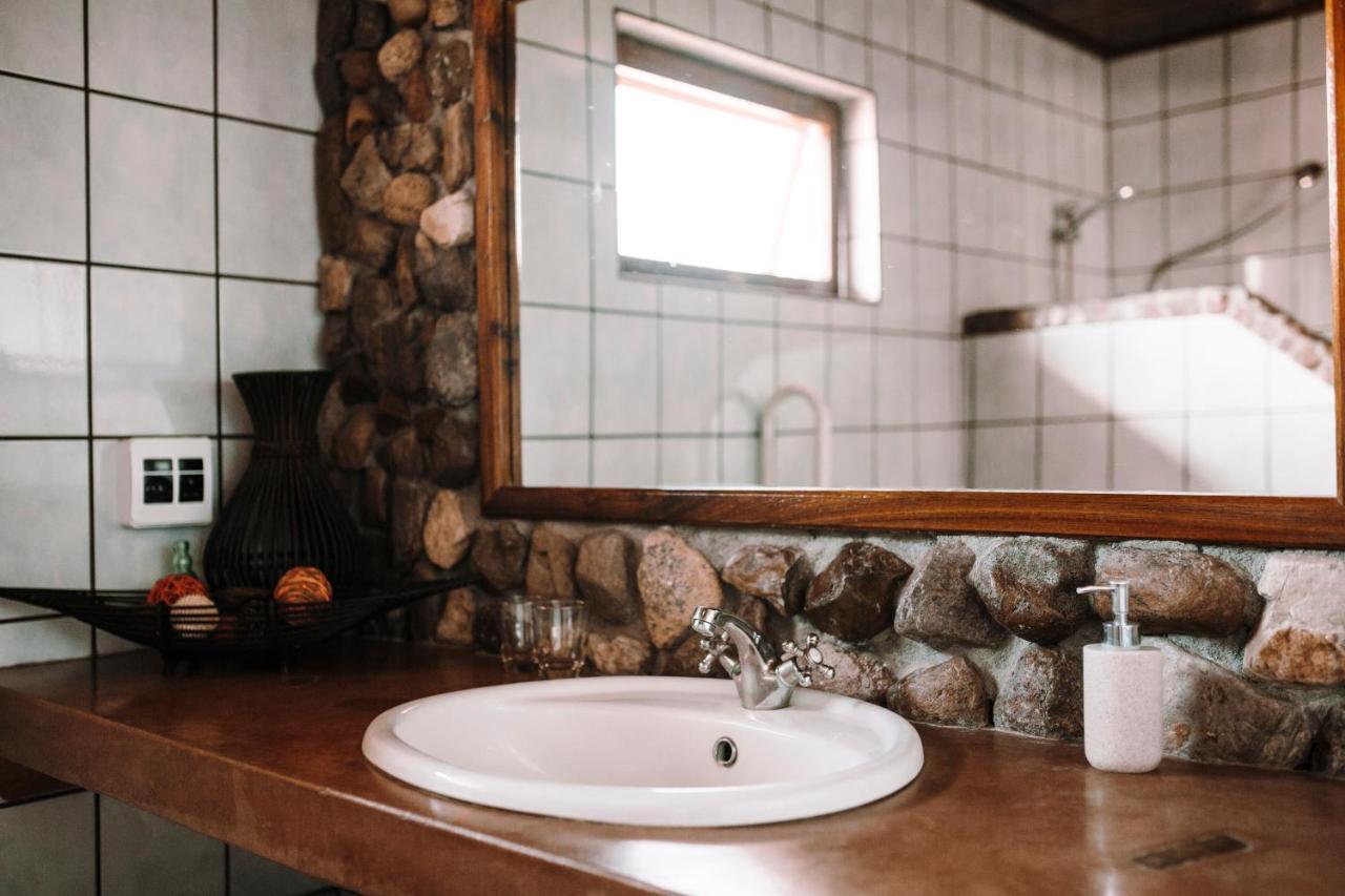 Hohenstein Lodge Usakos Kültér fotó